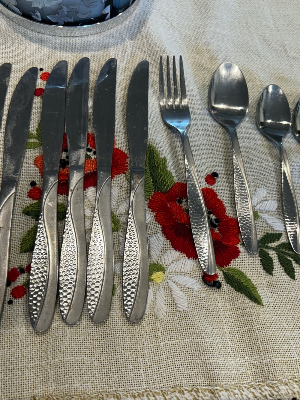 Source Unknown Hammered-Texture Stainless Flatware Set - Silver